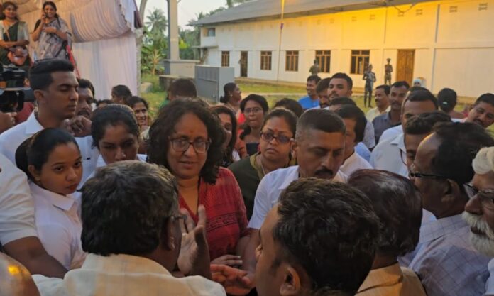 tension meeting prime minister jaffna 6042